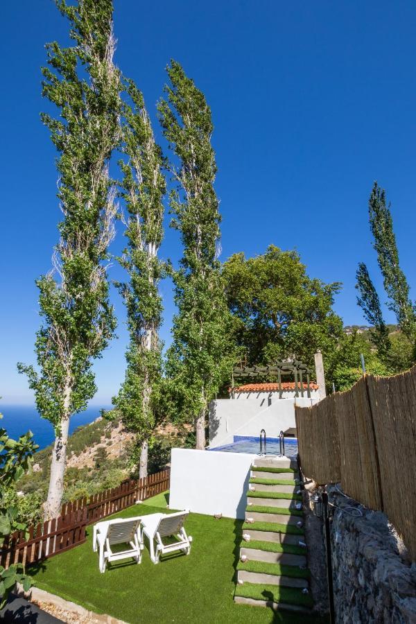 Mertonas Villa 키라파나기아 외부 사진